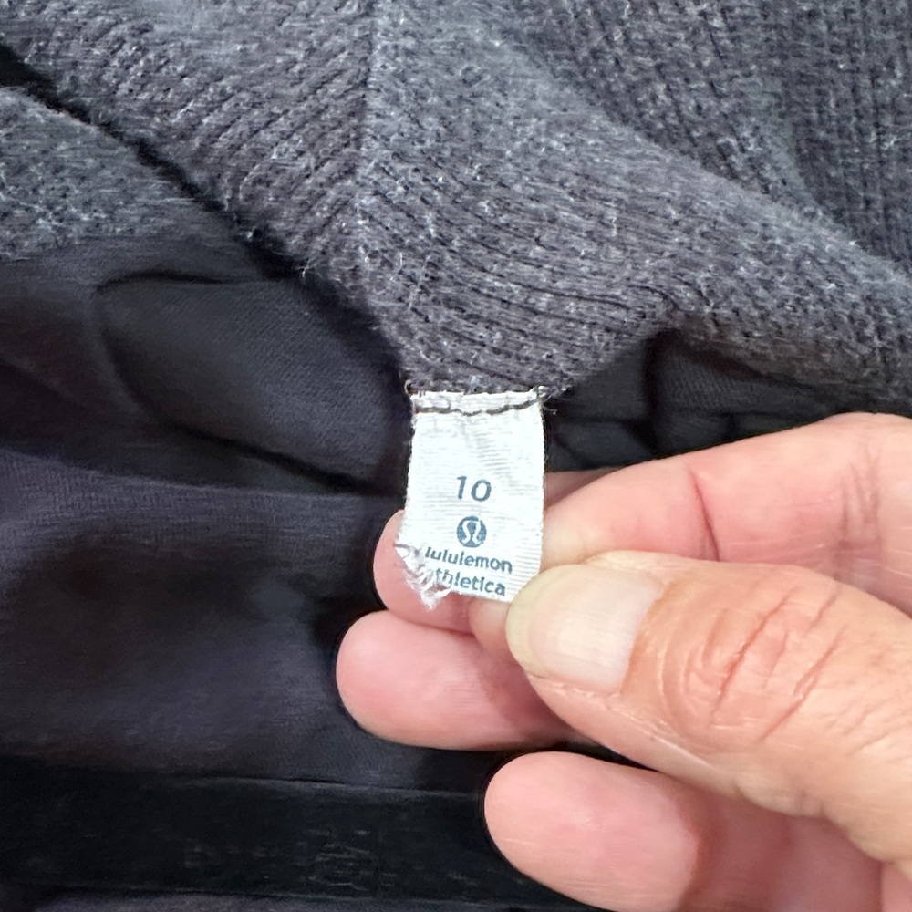 lululemon athletica Black Jacket - Picture 2 of 2